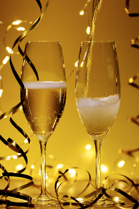 Champagne uitnodiging voor een nieuwjaarsborrel