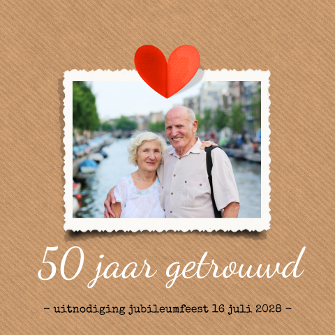 Jubileumkaart 50-jarig huwelijk rood hartjes